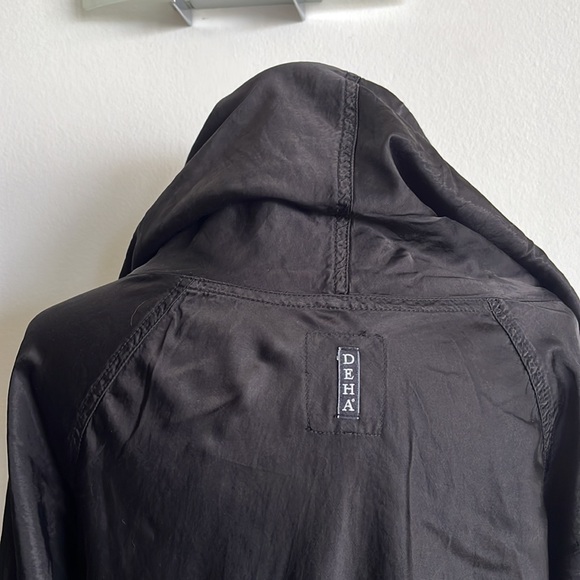 Woman’s  deha hoodie, jacket size medium, black satin, active sport - Picture 5 of 9